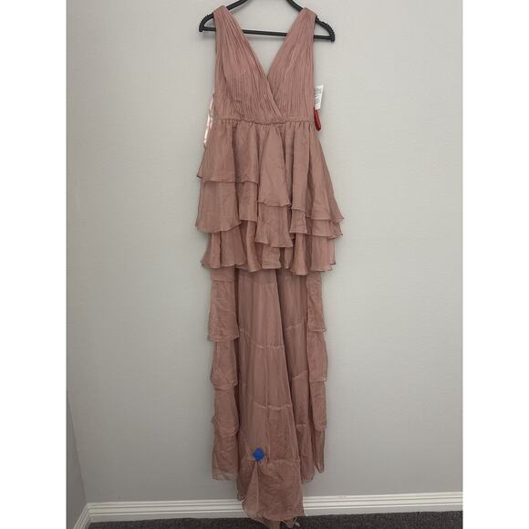 IEENA Mac Duggal Pink Sleeveless Bodysuit V-Neck Layered Maxi Dress 55320 Size 6